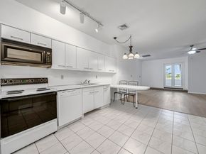 75 Liberty Ave C3, Jersey City NJ 07306