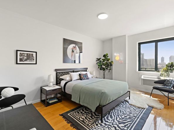 205 10th St 9S, Jersey City NJ 07302