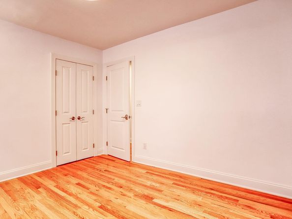 787 Summit Ave 3, Jersey City NJ 07307