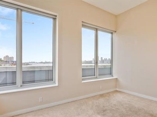 1000 Avenue At Port Imperial PH702, Weehawken NJ 07086