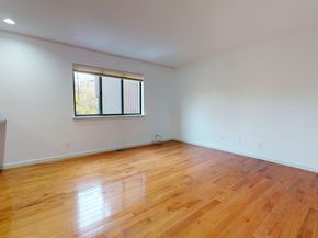 602 Sanderling Ct 602, Secaucus NJ 07094