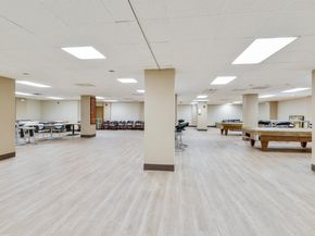 704 Harmon Cove Tower, Secaucus NJ 07094