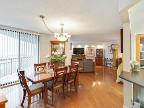 704 Harmon Cove Tower, Secaucus NJ 07094