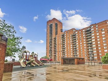 704 Harmon Cove Tower