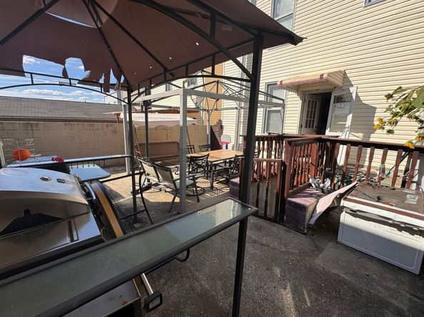 1701 73rd St, North Bergen NJ 07047