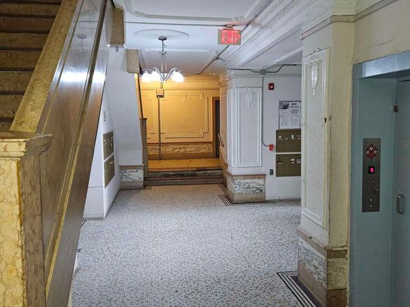 429 Fairmount Ave 305, Jersey City NJ 07306