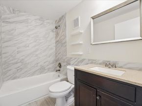 12 Saddlewood Ct, Jersey City TX 07302