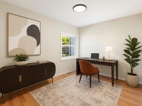 12 Saddlewood Ct, Jersey City TX 07302