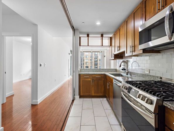 20 Newport Parkway 1202, Jersey City NJ 07310