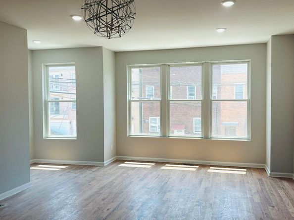 84 Logan Ave, Jersey City NJ 07306