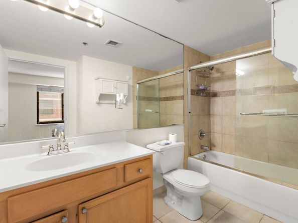 700 1st St 6D, Hoboken NJ 07030