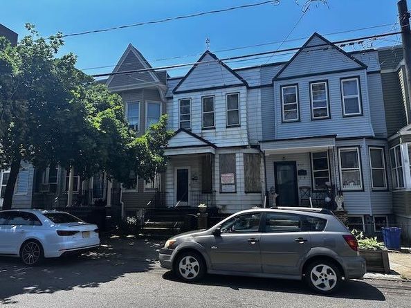 445 Fairmount Ave, Jersey City NJ 07306