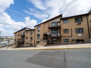 1604 74th St D15, North Bergen NJ 07047