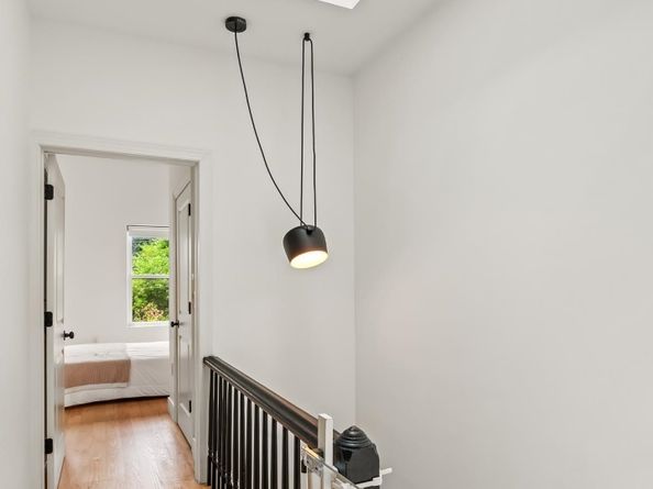 18 1/2 Highland Ave, Jersey City NJ 07306
