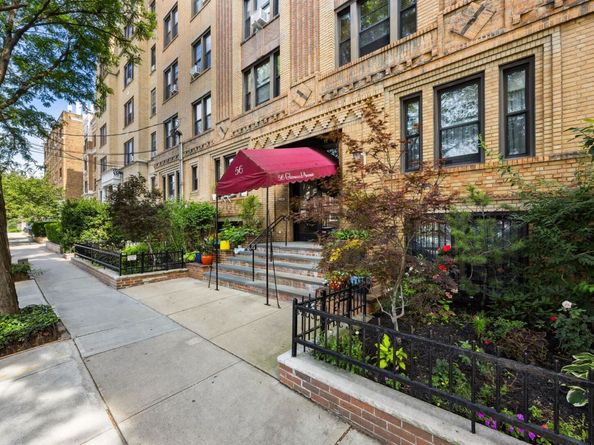 56 Glenwood Ave 55, Jersey City NJ 07306