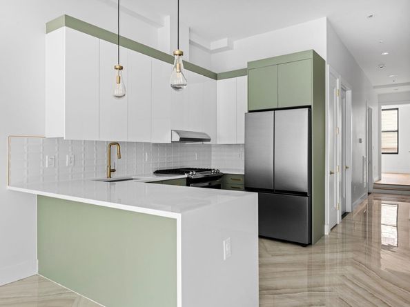 322 3rd St 1, Jersey City NJ 07302