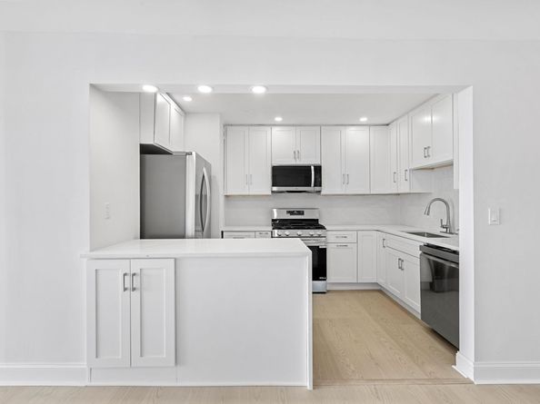 45 River Dr South 3114, Jersey City NJ 07310