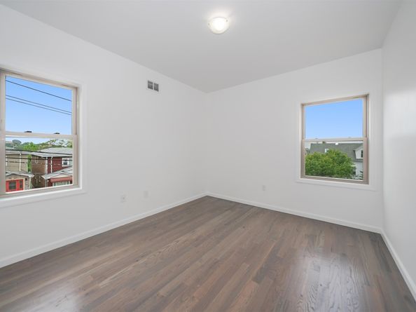 5101 Meadowview Ave, North Bergen NJ 07047
