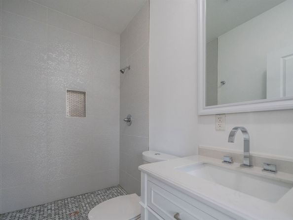 5101 Meadowview Ave, North Bergen NJ 07047