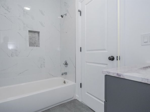 5101 Meadowview Ave, North Bergen NJ 07047