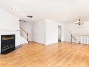3 Persimmon Ct, Jersey City NJ 07305
