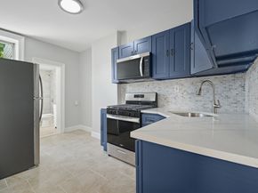 130 Wilkinson Ave, Jersey City NJ 07305