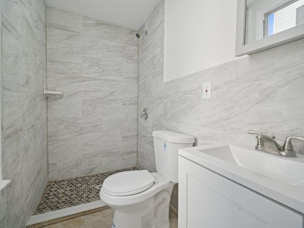 130 Wilkinson Ave, Jersey City NJ 07305