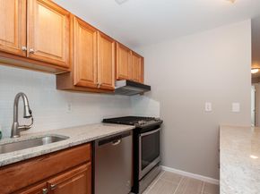 248 Pine St Unit B, Jersey City NJ 07304