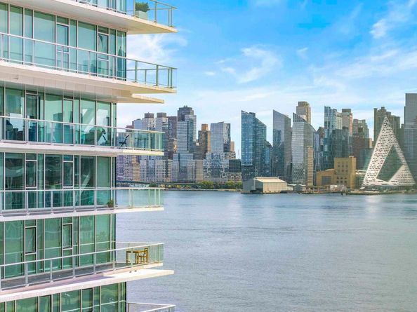 800 Avenue At Port Imperial 920, Weehawken NJ 07086