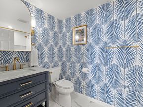 2 Constitution Ct 814, Hoboken NJ 07030