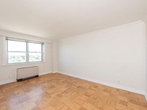 6600 Blvd East 19K, West New York NJ 07093