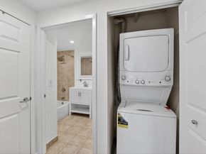 1 2nd St 206, Jersey City NJ 07302