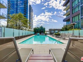 1100 S Hope Street 1407, Los Angeles CA 90015