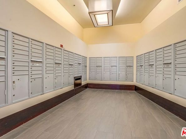 1100 S Hope Street 1407, Los Angeles CA 90015