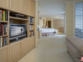 201 Ocean Avenue 19041905B, Santa Monica CA 90402