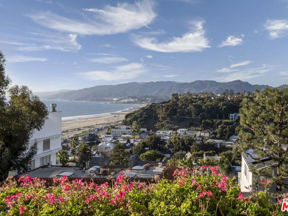 201 Ocean Avenue 19041905B, Santa Monica CA 90402