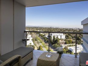 201 Ocean Avenue 19041905B, Santa Monica CA 90402