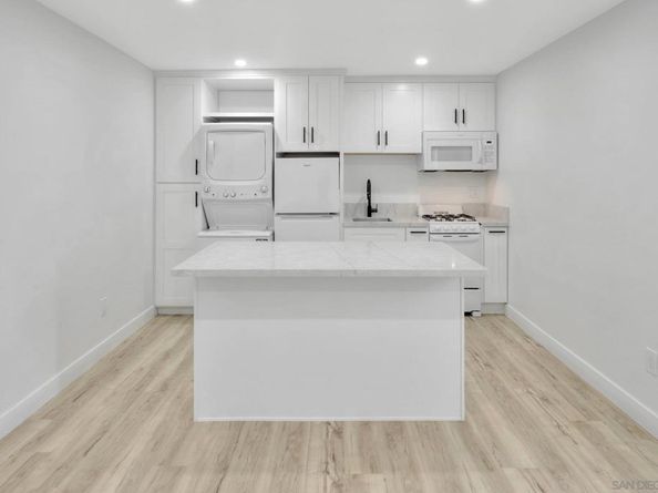 1313 N Ave, National City CA 91950