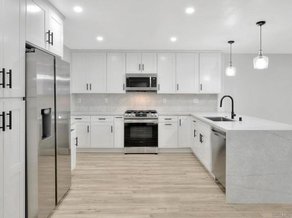1313 N Ave, National City CA 91950