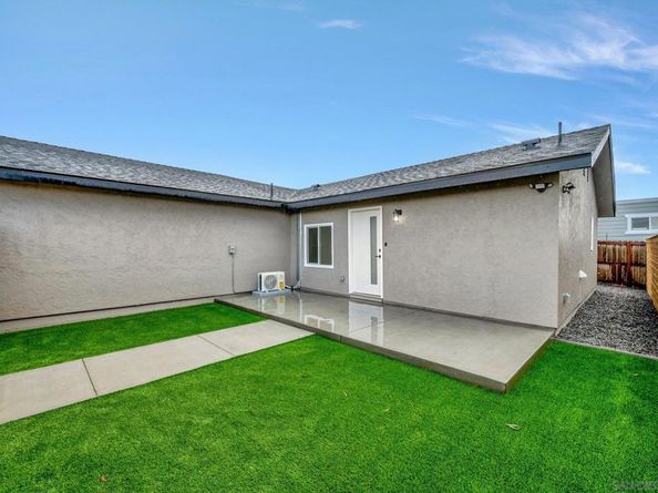 1313 N Ave, National City CA 91950