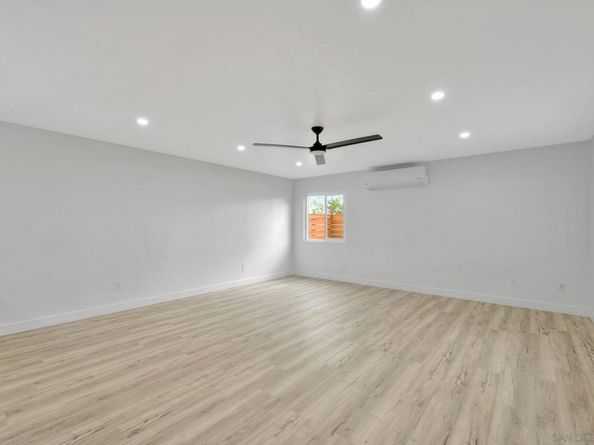 1313 N Ave, National City CA 91950
