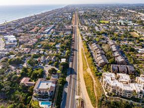 4007 Canario St Unit E, Carlsbad CA 92008
