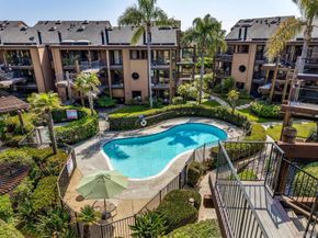 4007 Canario St Unit E, Carlsbad CA 92008