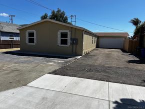 8975 Lamar St, Spring Valley CA 91977