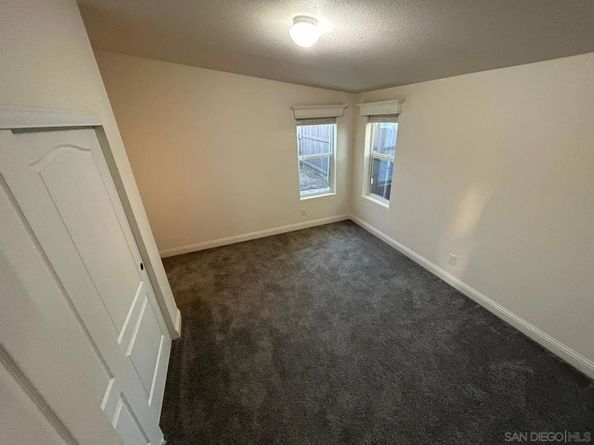8975 Lamar St, Spring Valley CA 91977