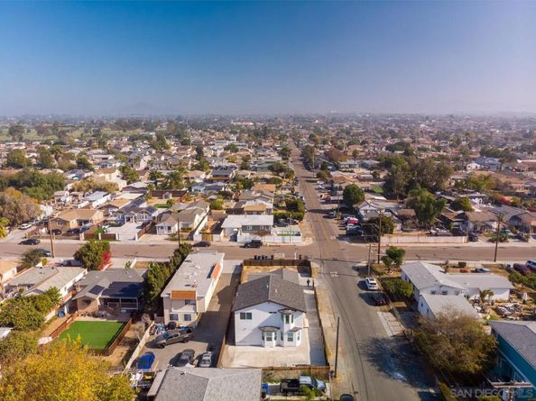 274 Emerson St, Chula Vista CA 91911