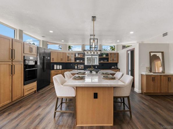 5150 Bristol Road, San Diego CA 92116