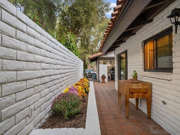 2710 Dehesa Road, El Cajon CA 92019