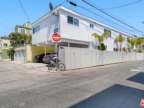 11 20TH Avenue, Venice CA 90291