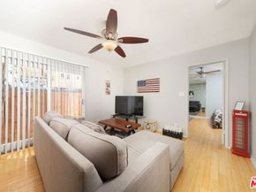 11 20TH Avenue, Venice CA 90291